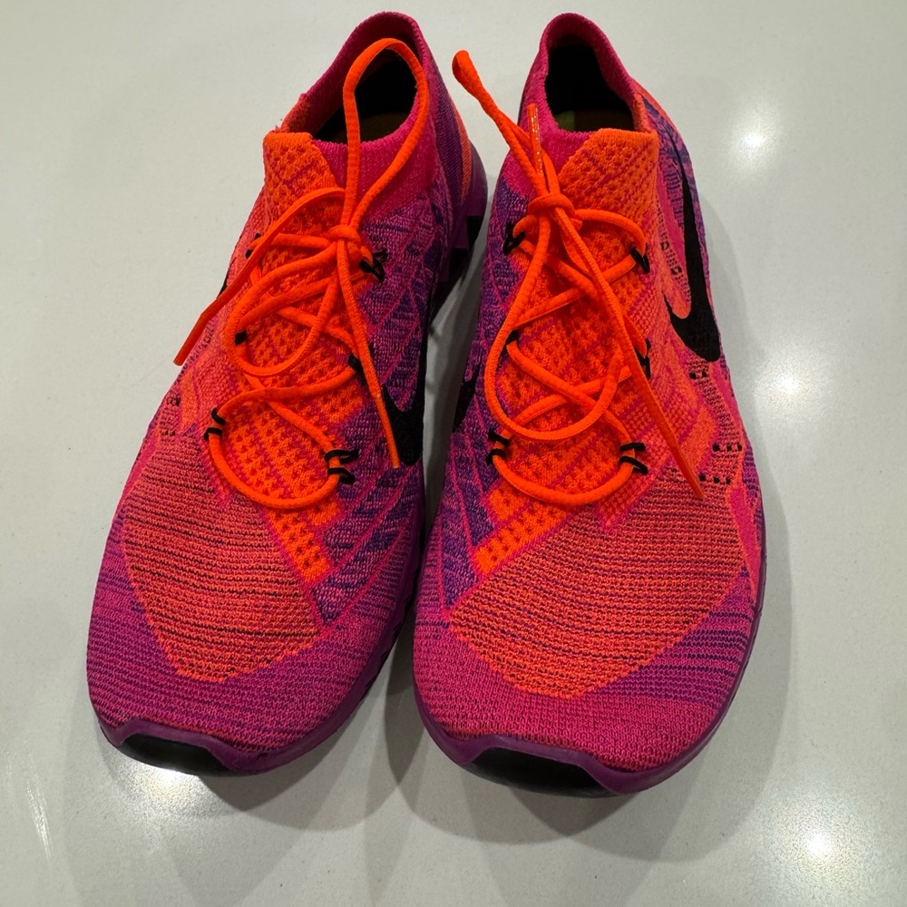 Nike Women's Vibrant Pink and Orange Athletic Shoes